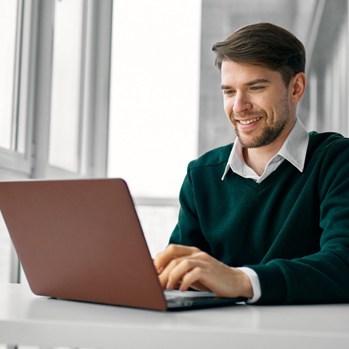 Regional IT Support Engineer providing onsite technical support to a business customer in Devon